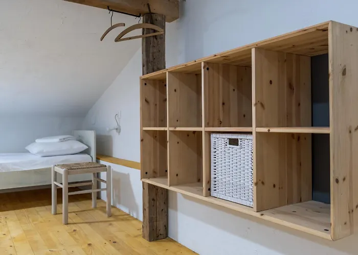 Garage Appartamento *